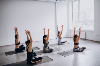 Zweten met Bikram Yoga!